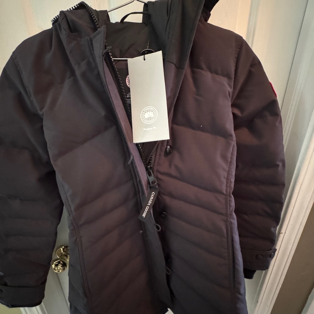 Brand New Women’s Canada Goose Lorette Parka